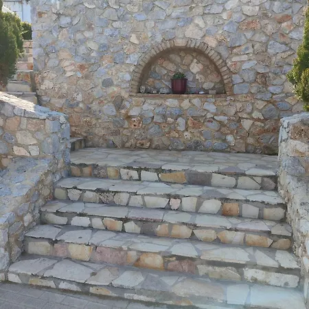 Ελένη Apartment Megalochori  Exterior photo